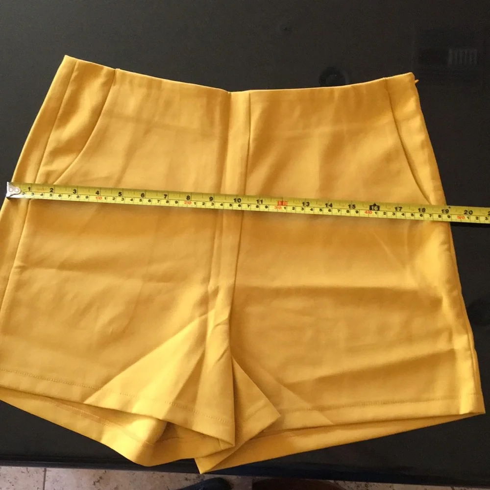 ❤️NWT❤️ Lace up bandeau & hi-waist shorts-great for summer - Picture 8 of 8